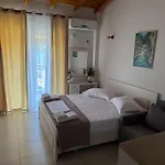 George Rooms&suites Himare