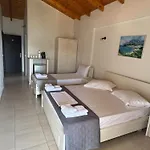 George Rooms&suites ヒマラ