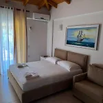 George Rooms&suites Hotel