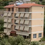 ホテル George Rooms&suites