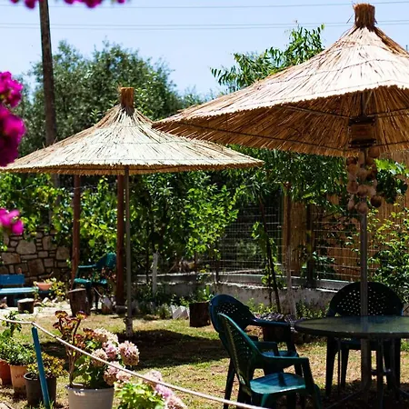 George Rooms&suites Hotel