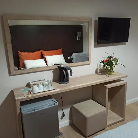 George Rooms&suites Hotel 3*