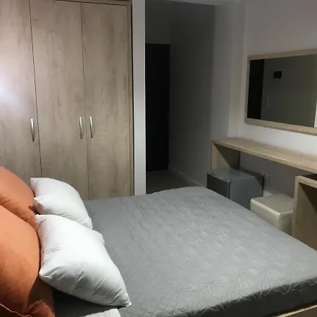George Rooms&suites 3* Himare