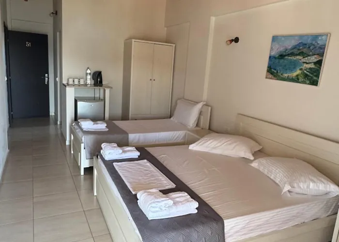 George Rooms&suites Himarë