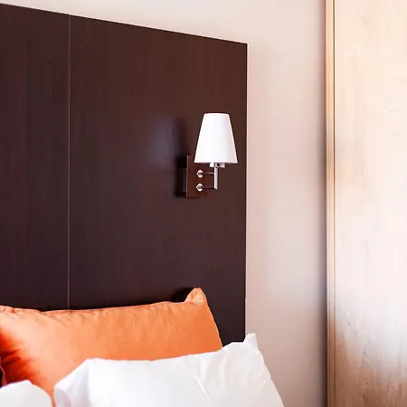 George Rooms&suites Hotel 3*