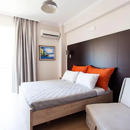 מלון George Rooms&suites 3*