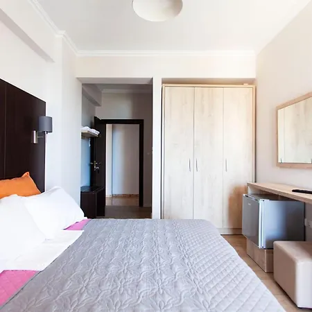 George Rooms&suites 3* Himare