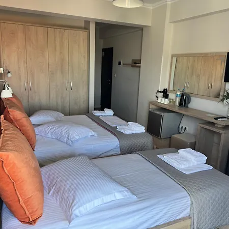 George Rooms&suites 3* Χειμάρρα