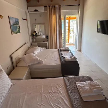 George Rooms&suites Ξενοδοχείο Χειμάρρα