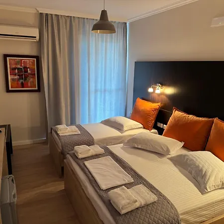 George Rooms&suites Hotel 3*