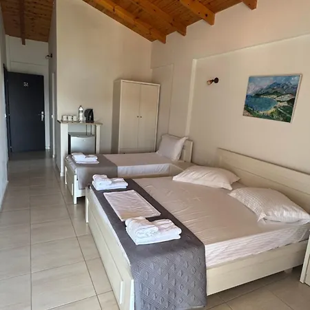 George Rooms&suites Χειμάρρα