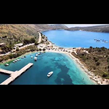 George Rooms&suites 3* Χειμάρρα
