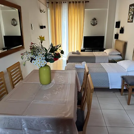 Ξενοδοχείο George Rooms&suites 3*
