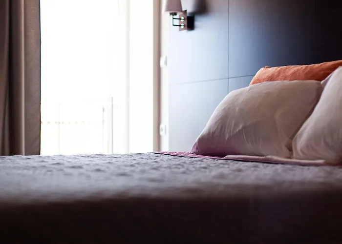 George Rooms&suites 3* Himarë