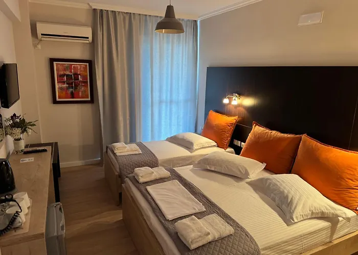 George Rooms&suites Hotel 3*