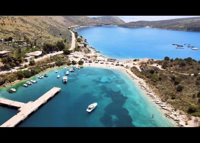 George Rooms&suites 3* Himarë